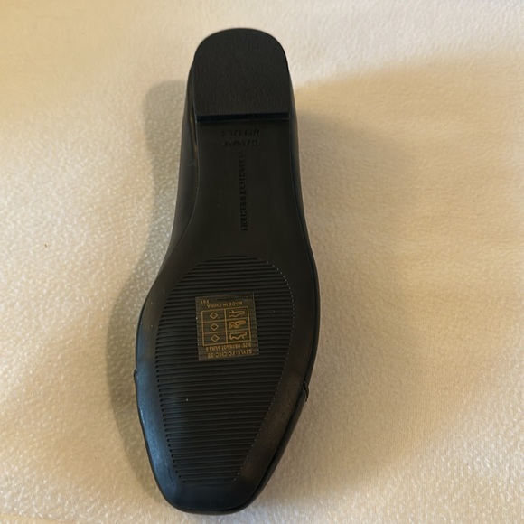 French Connection - Picture 5 of 5